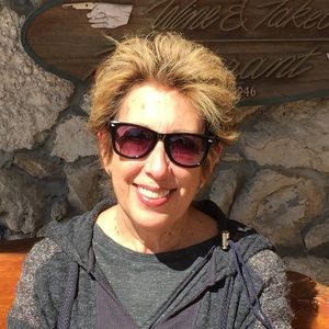 Meet your Posher, Gina